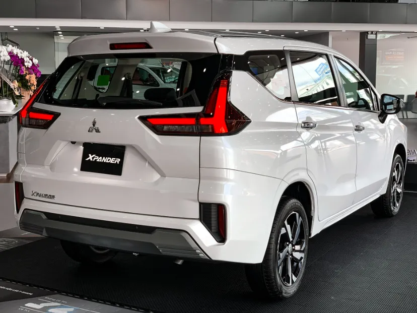 Hình ảnh xe MITSUBISHI XPANDER 1.5L AT 2025