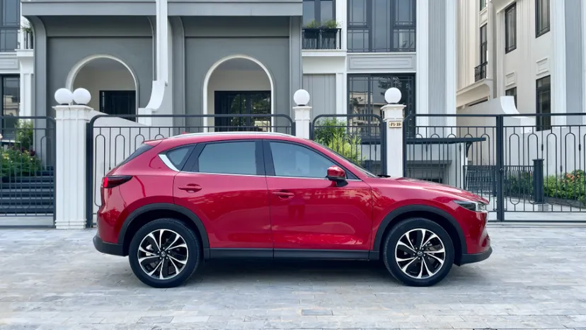 Hình ảnh xe MAZDA CX-5 PREMIUM 2023 ĐỎ - 32.000 KM