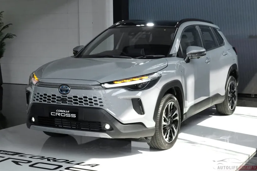 Hình ảnh xe TOYOTA COROLLA CROSS 1.8 2025