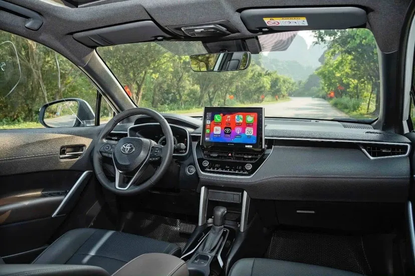 Hình ảnh xe TOYOTA COROLLA CROSS 1.8 2025