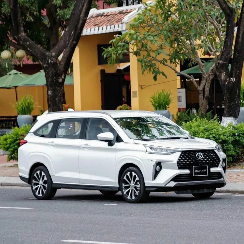 Hình ảnh xe TOYOTA VELOZ CROSS CVT 2025 