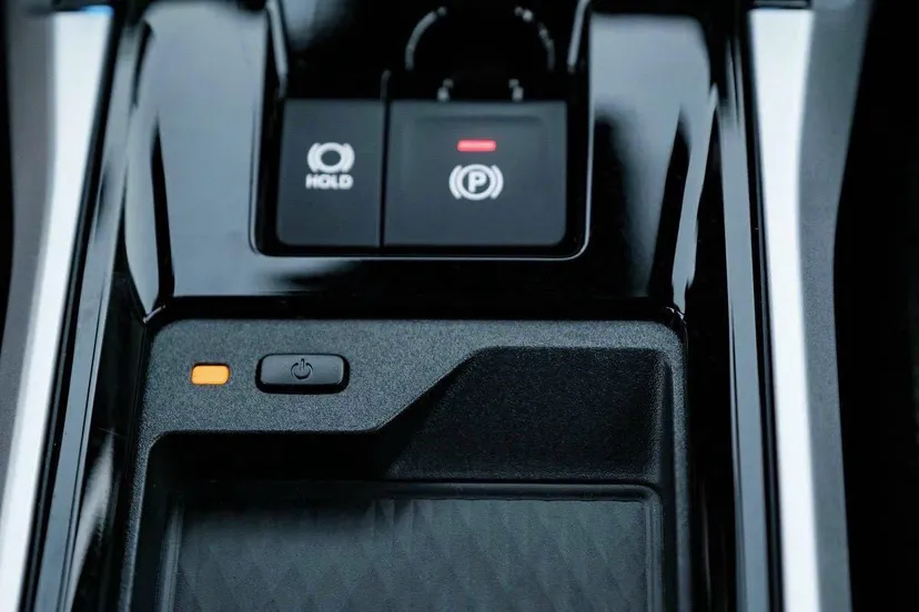 Hình ảnh xe TOYOTA VELOZ CROSS CVT 2025 