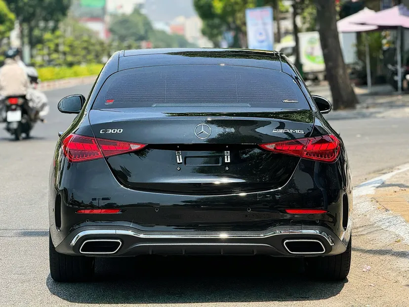 Hình ảnh xe Mercedes C300 AMG bản V1 2024 mẫu All New
