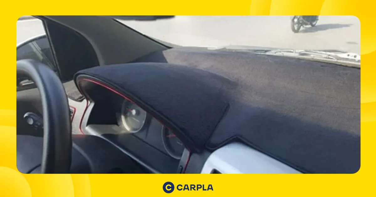 Thảm taplo ô tô: Giải pháp bảo vệ bề mặt taplo hiệu quả