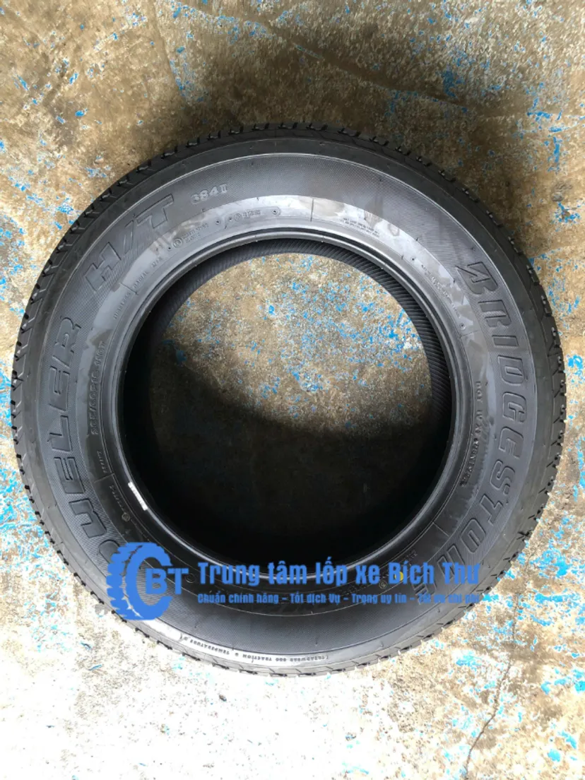 Hình ảnh xe Lốp Bridgestone 265/60R18 D684 Thái Lan ( Ford OE: Ranger, Chevrolet OE: Colorado, Toyota OE: Fortun