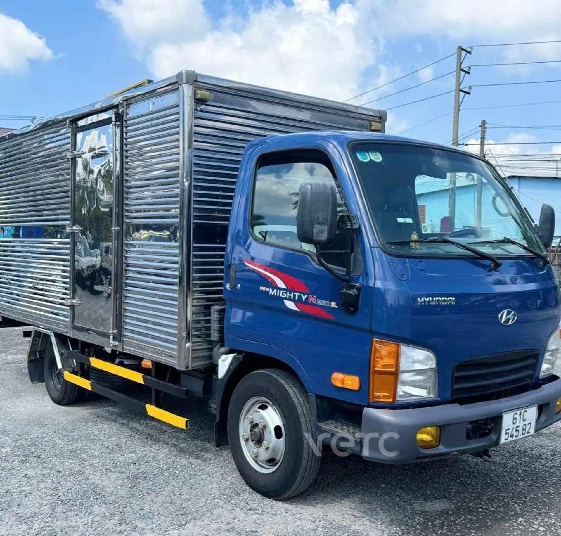 Hình ảnh phụ kiện Xe tải Hyundai 2019 Xanh 150.0 km 2 tấn