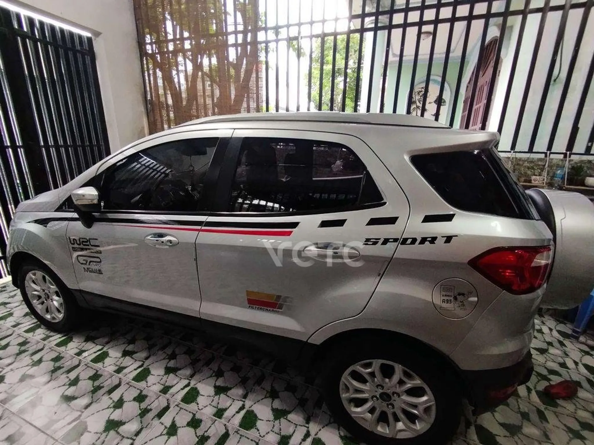 Hình ảnh xe Ford Ecosport 2017 Bạc 70.000 km