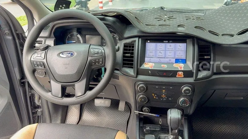 Hình ảnh xe Ford Ranger 2022 Xám 43.018 km