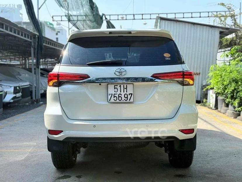 Hình ảnh xe Toyota Fortuner 2020 Trắng 107.000 km