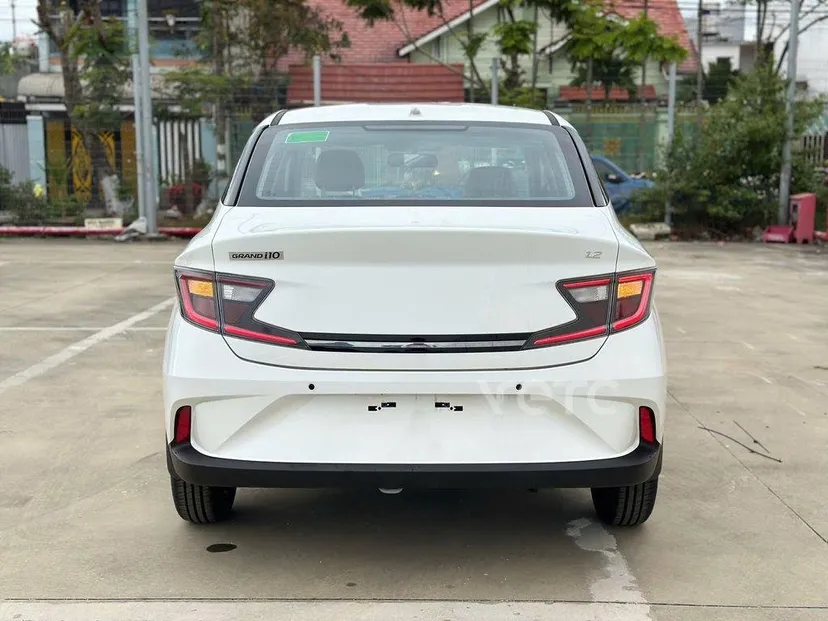 Hình ảnh xe Hyundai Grand i10 2025 Trắng