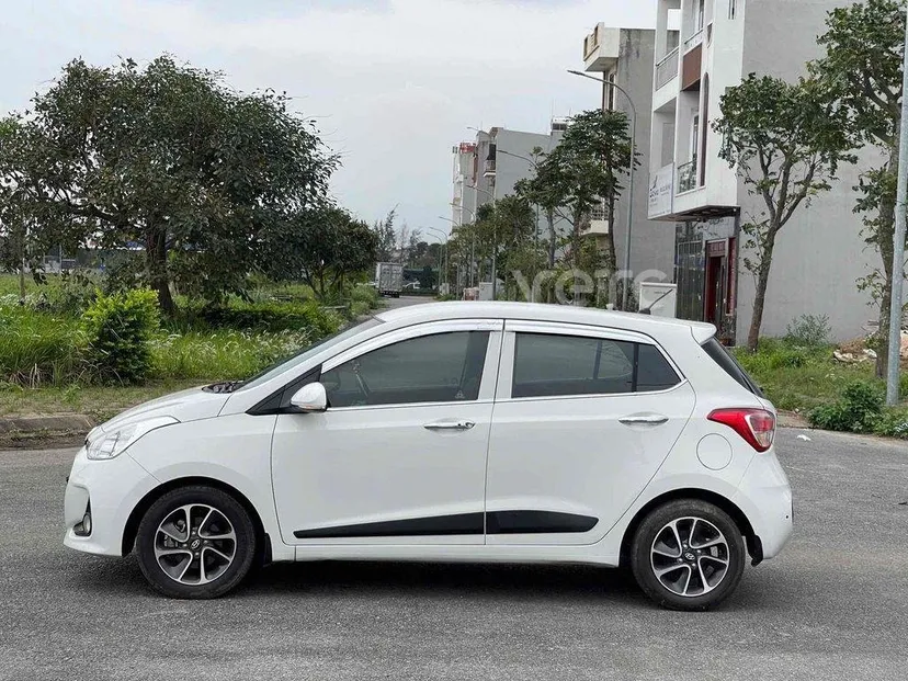 Hình ảnh xe Hyundai Grand i10 2018 Trắng 90.000 km