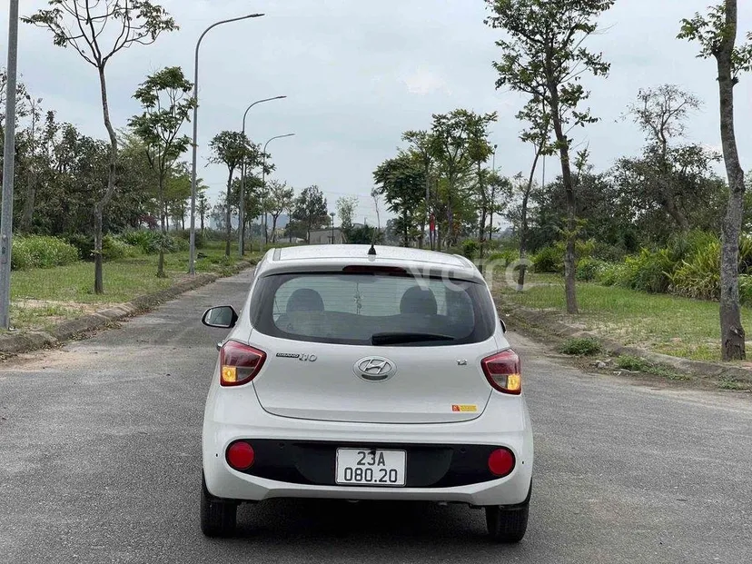 Hình ảnh xe Hyundai Grand i10 2018 Trắng 90.000 km