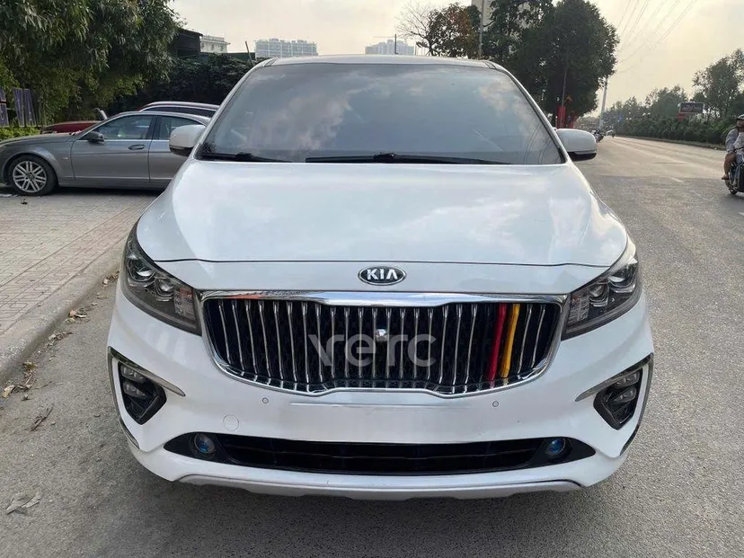 Hình ảnh xe KIA Sedona 2018 Trắng 88.000 km