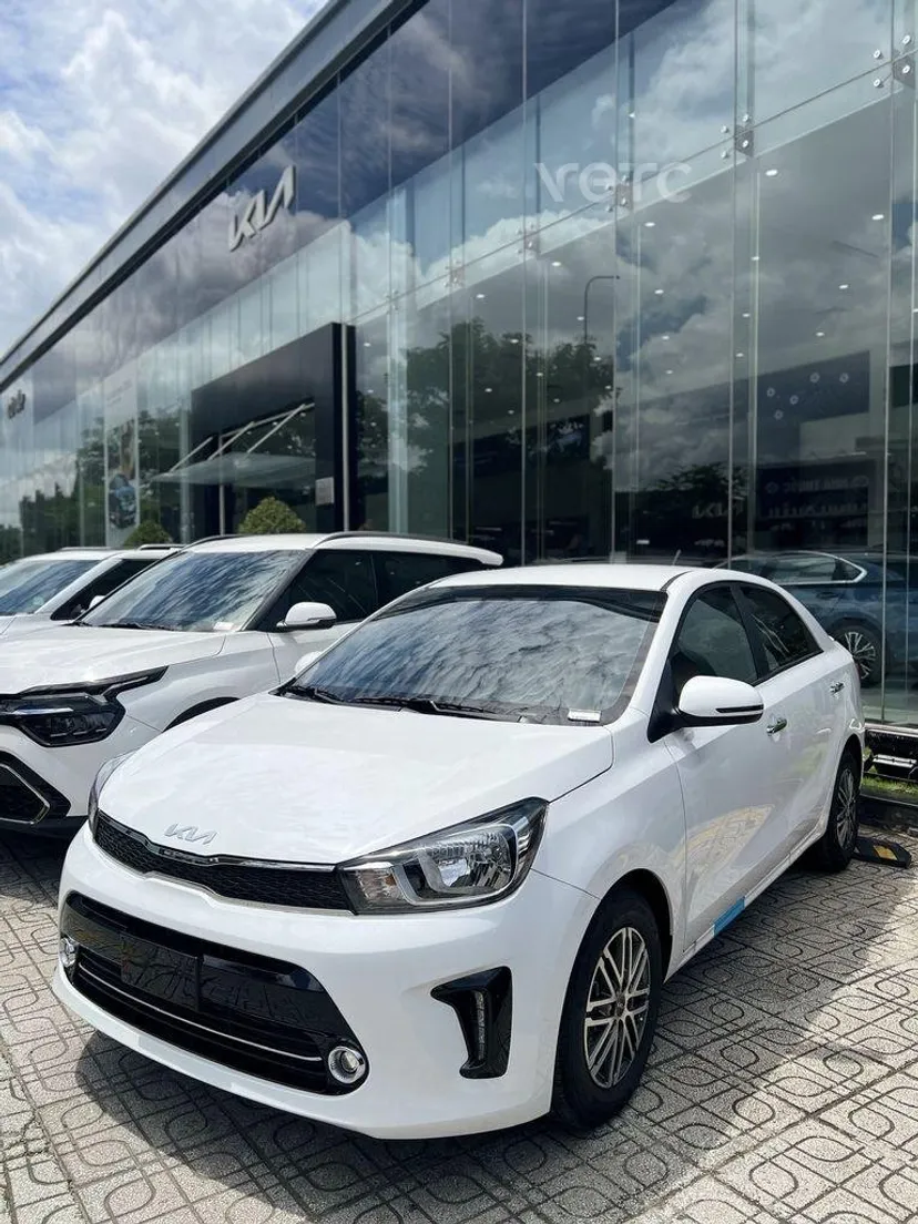 Hình ảnh xe KIA Soluto 2025 Trắng