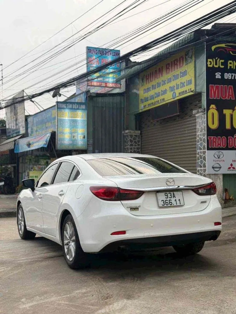 Hình ảnh xe Mazda 6 2016 Trắng 102 km