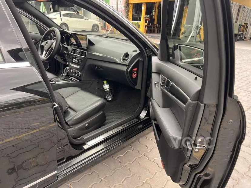 Hình ảnh xe Mercedes-Benz C300 AMG 2012 Đen 95.000 km