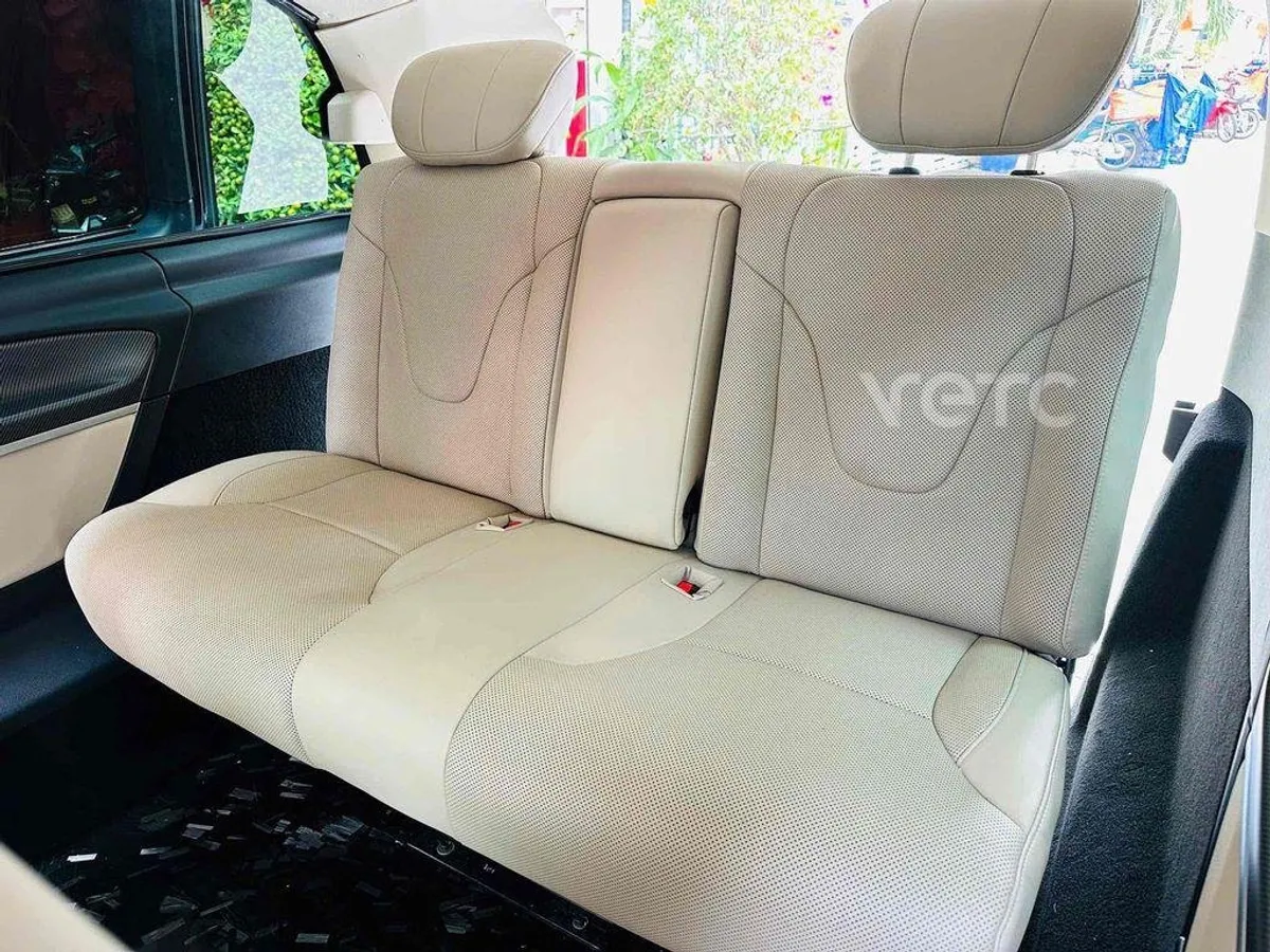 Hình ảnh xe MERCEDES V250 2022 Xanh 82.000 km