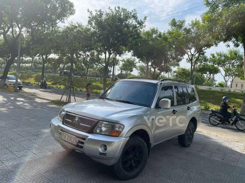 Hình ảnh xe Mitsubishi Pajero Sport 2006 Bạc 135.000 km