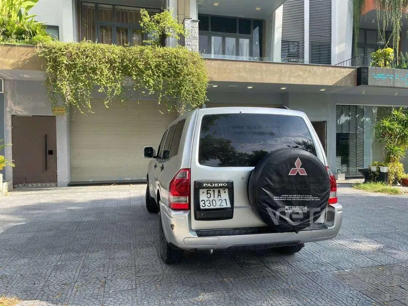 Hình ảnh xe Mitsubishi Pajero Sport 2006 Bạc 135.000 km