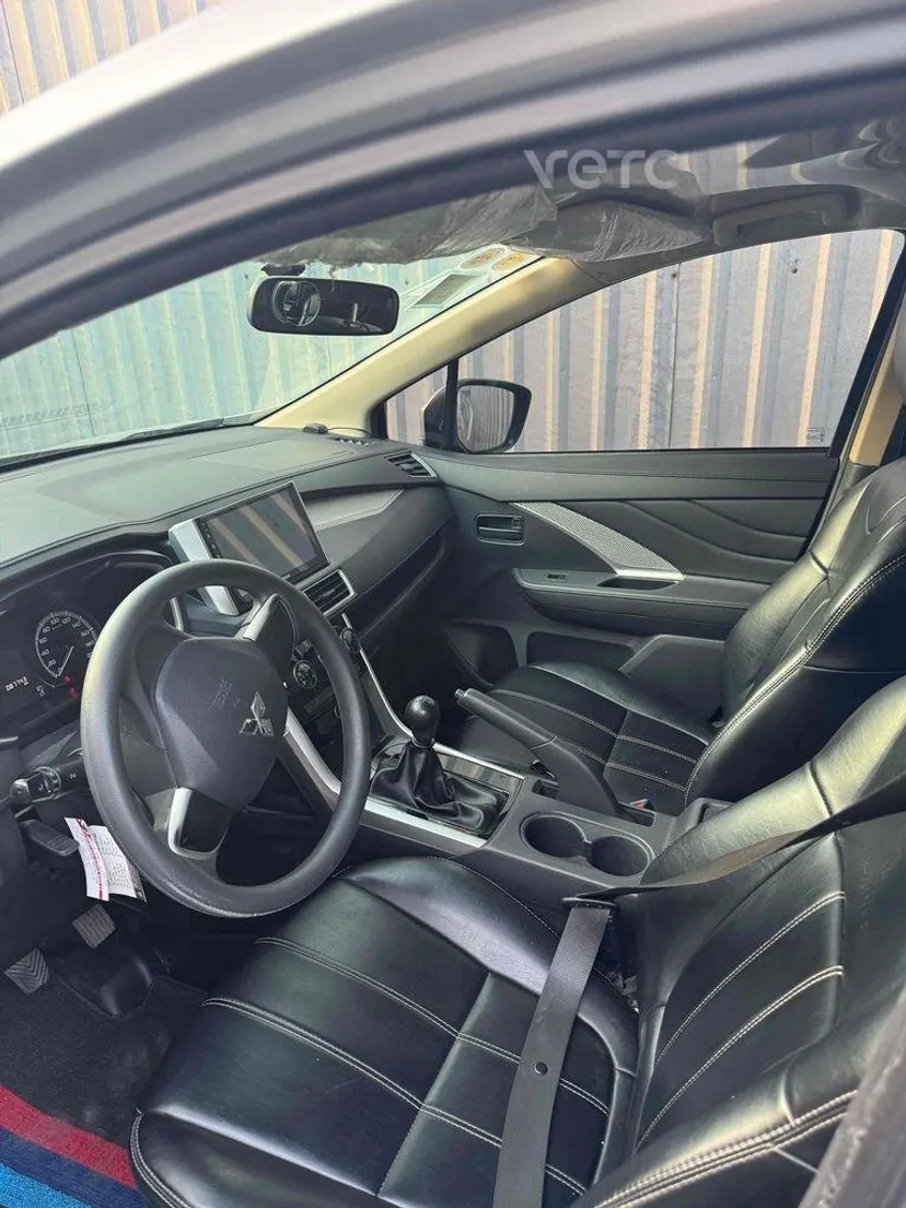 Hình ảnh xe Mitsubishi Xpander 2023 Bạc 110.000 km