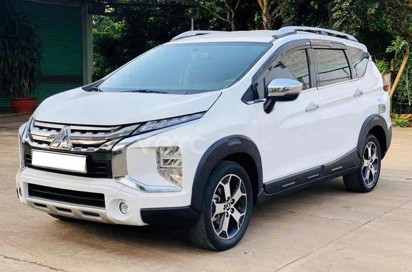 Hình ảnh xe Mitsubishi Xpander Cross 2020 Trắng 80.000 km