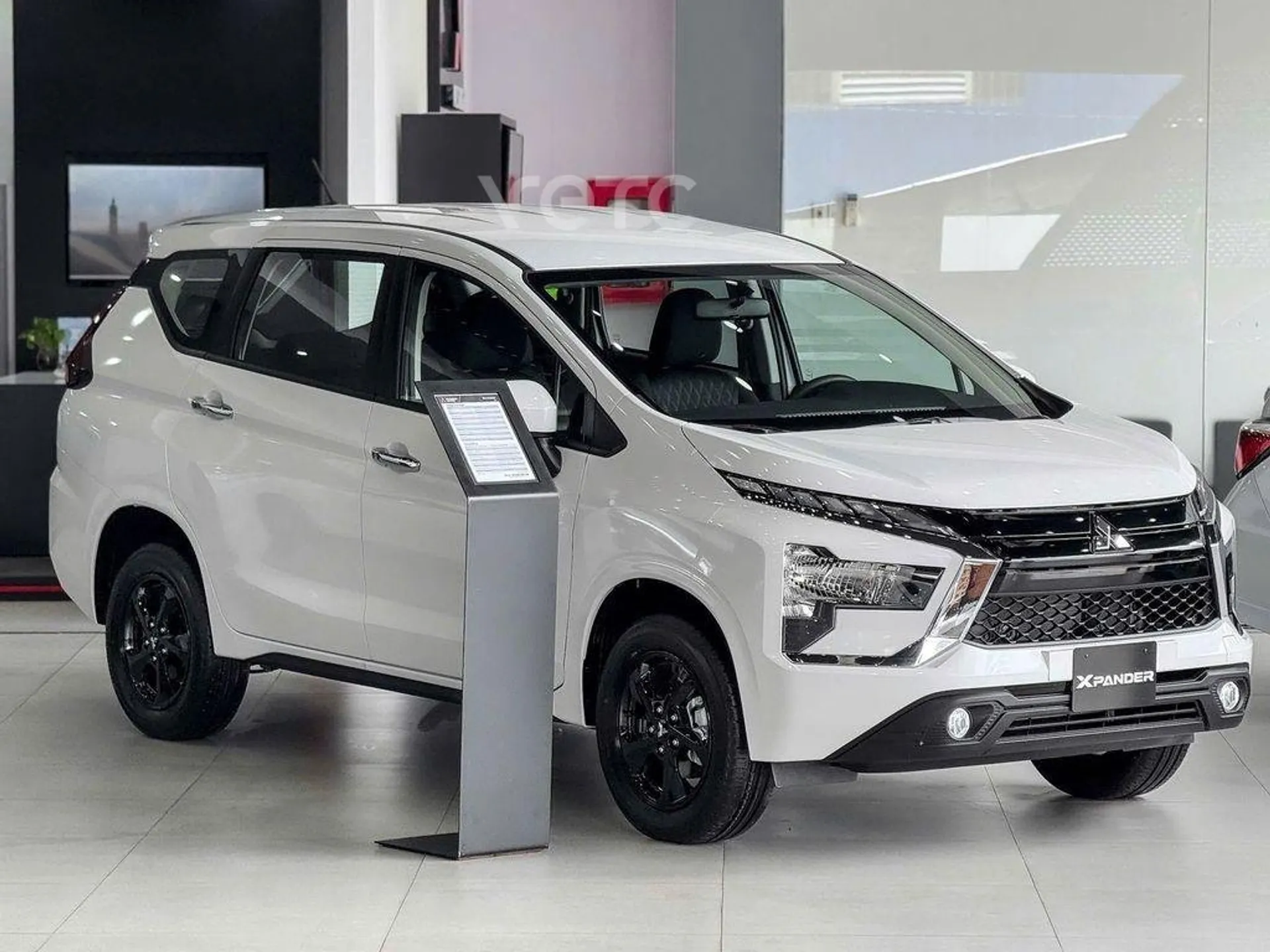 Hình ảnh xe Mitsubishi Xpander 2026 Trắng