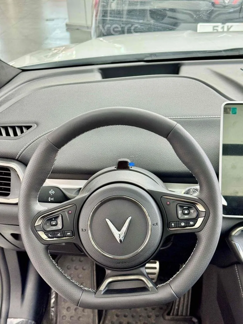 Hình ảnh xe Vinfast VF8 2026 Trắng