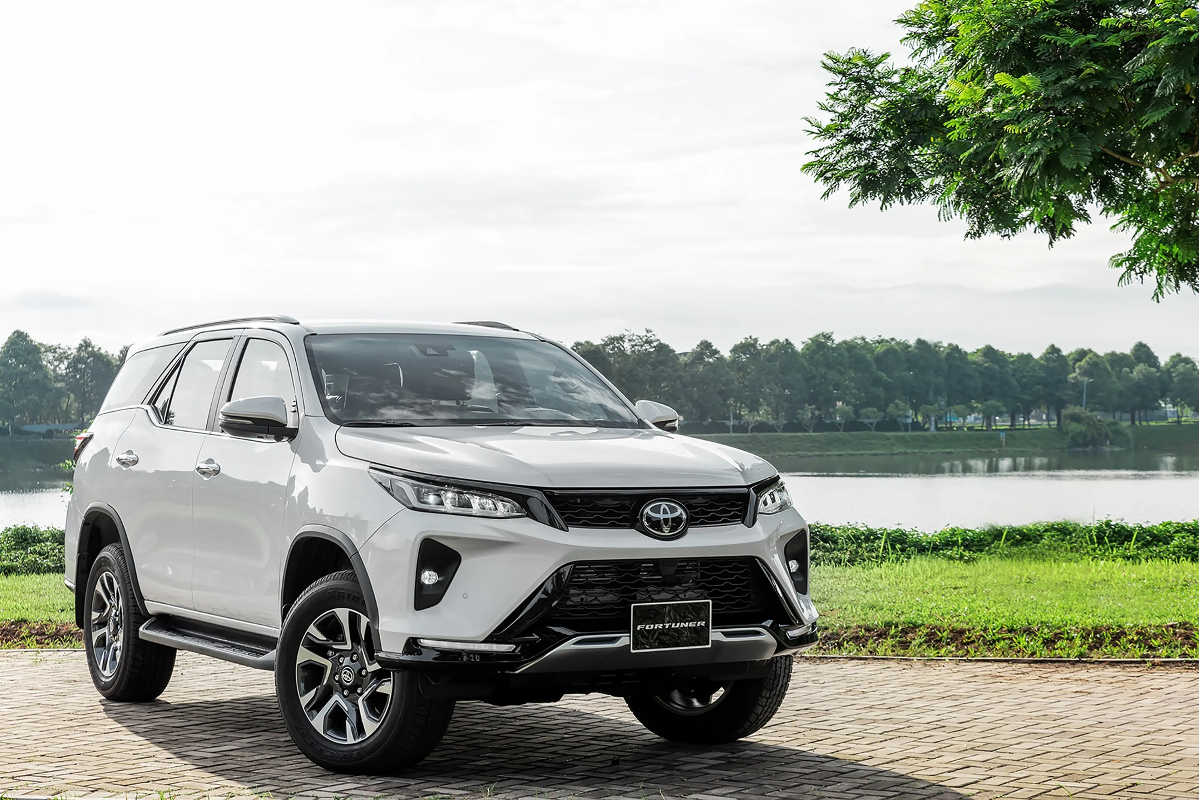 Ảnh xe Toyota Fortuner