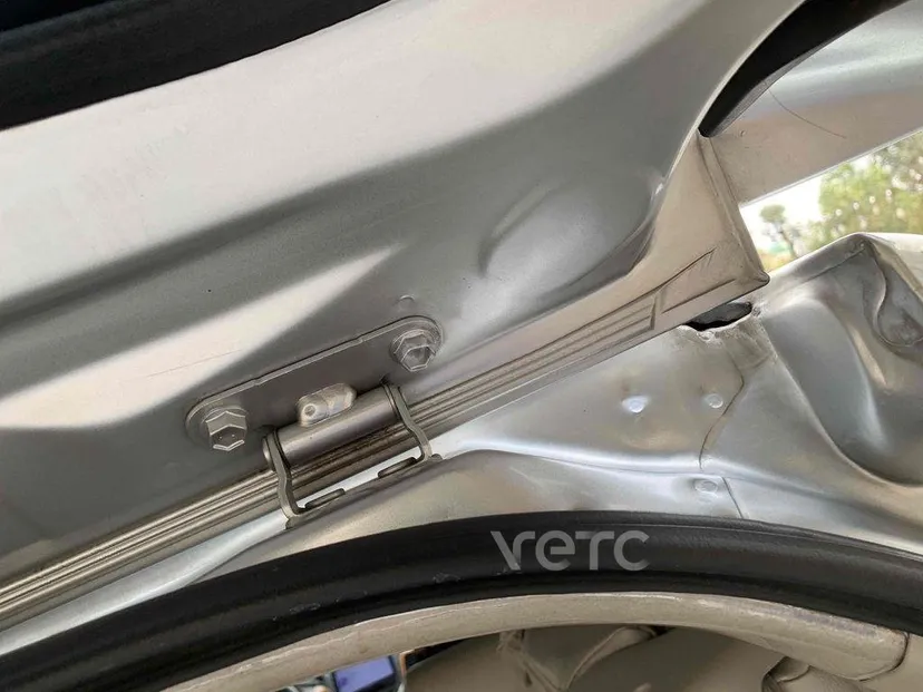 Hình ảnh xe Toyota Innova 2011 Bạc 100.000 km