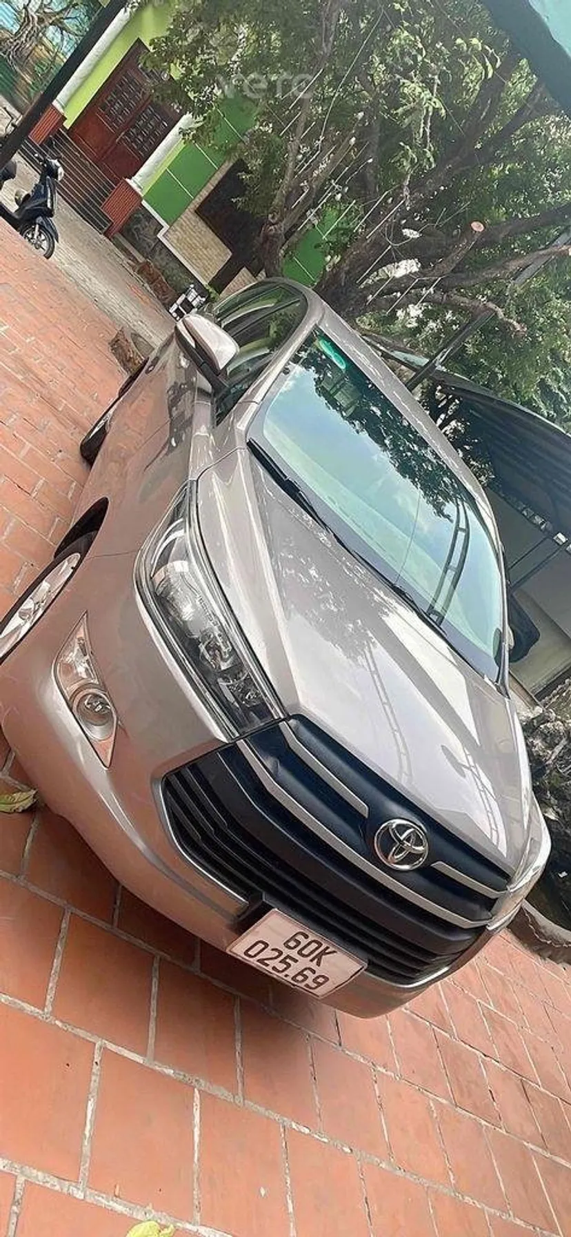 Hình ảnh xe Toyota Innova 2016 Nâu 50.000 km