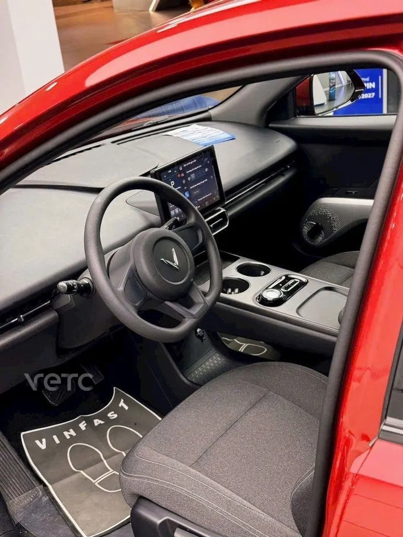 Hình ảnh xe Vinfast Limo Green 2025 Bạc