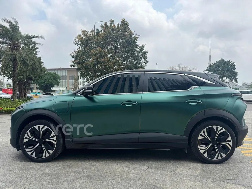 Hình ảnh xe Vinfast VF6 2024 Xanh 8.000 km