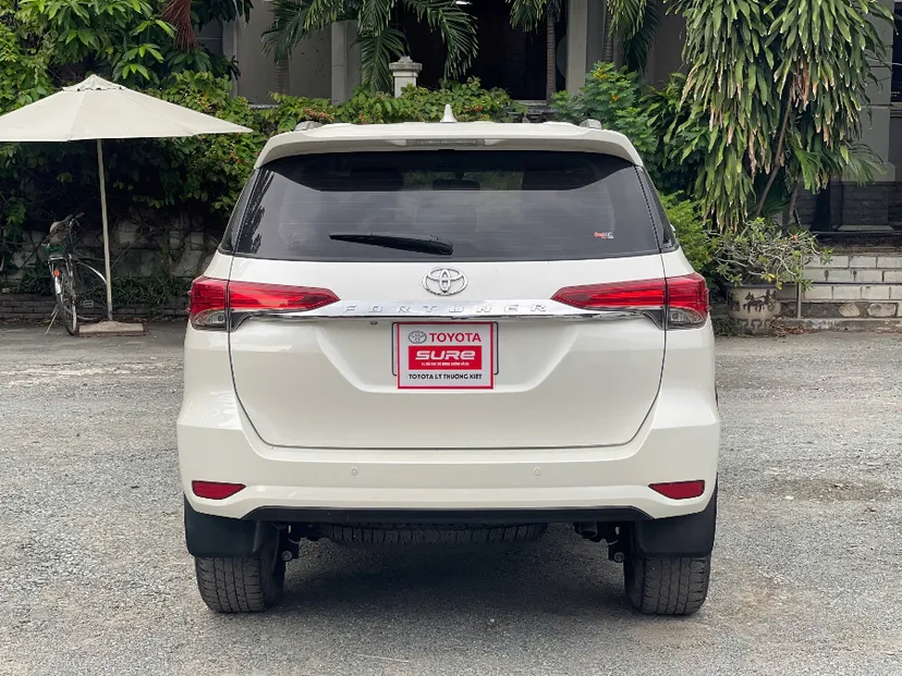 Hình ảnh xe TOYOTA FORTUNER 2.7AT 4X2 2019 - 73.137KM