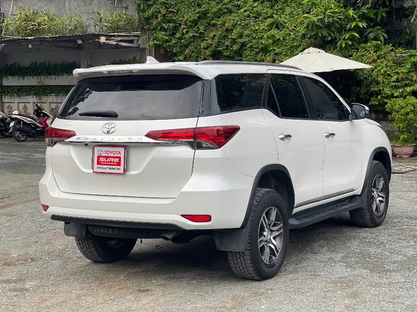 Hình ảnh xe TOYOTA FORTUNER 2.4AT 4X2 2022 - 44.900Km