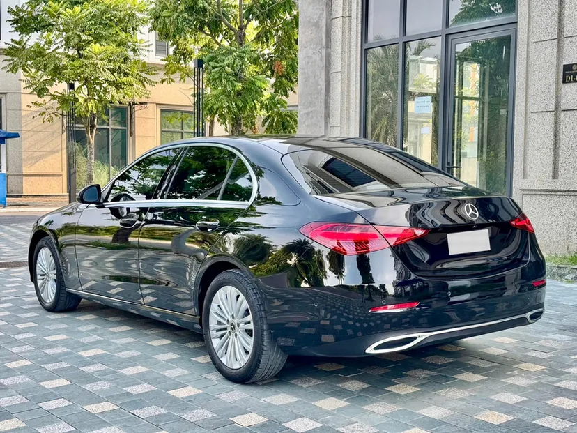Hình ảnh xe Mercedes-Benz C200 - AVANTGARDE V1 Sx 2022