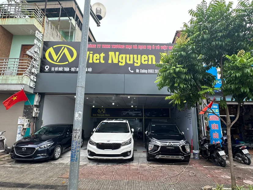 Banner cửa hàng Việt Nguyên Auto
