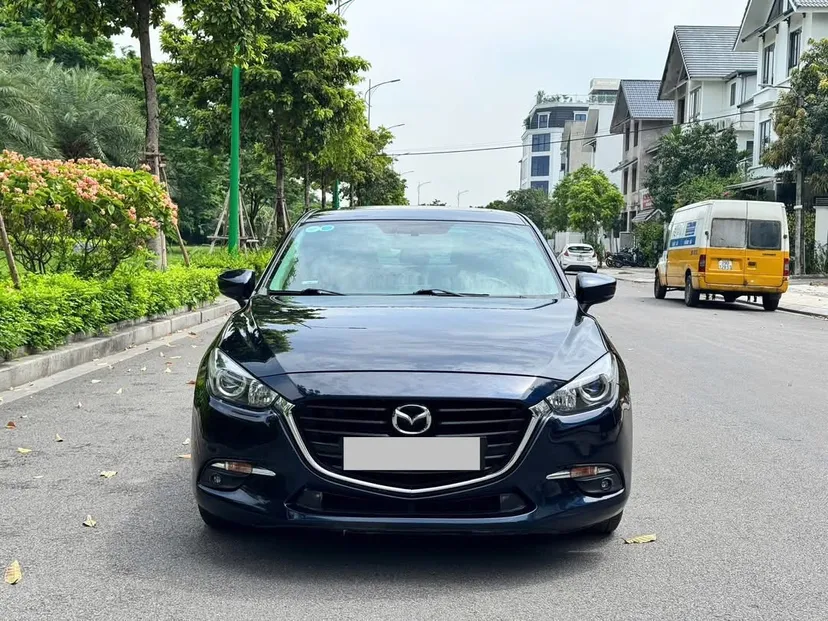 Hình ảnh xe Mazda3 1.5l sản xuất năm 2019 một chủ từ mới