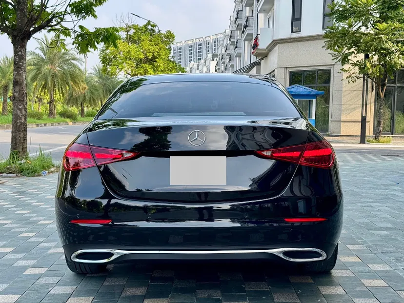 Hình ảnh xe C200 Avantgarde V1 sản xuất năm 2022