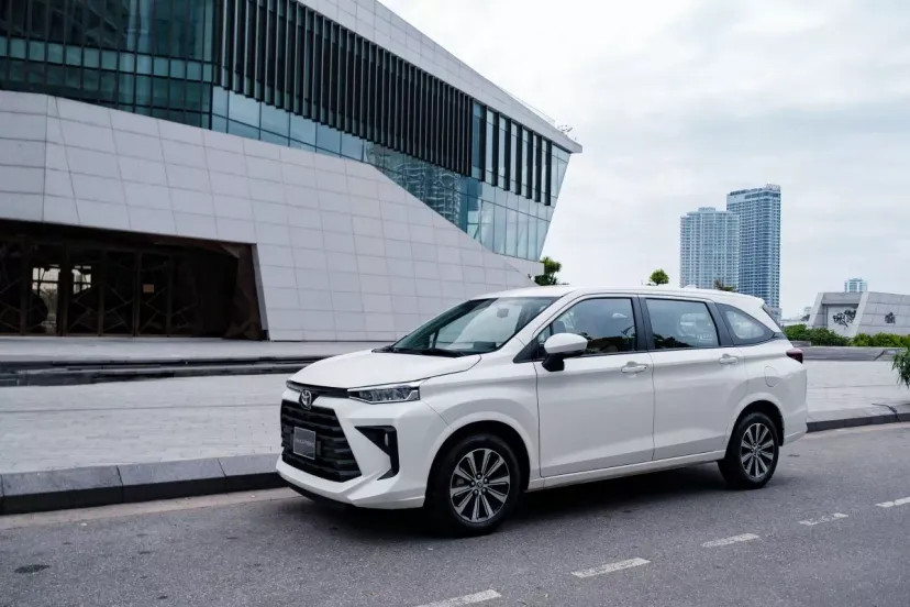 Hình ảnh xe TOYOTA AVANZA PREMIO 2025