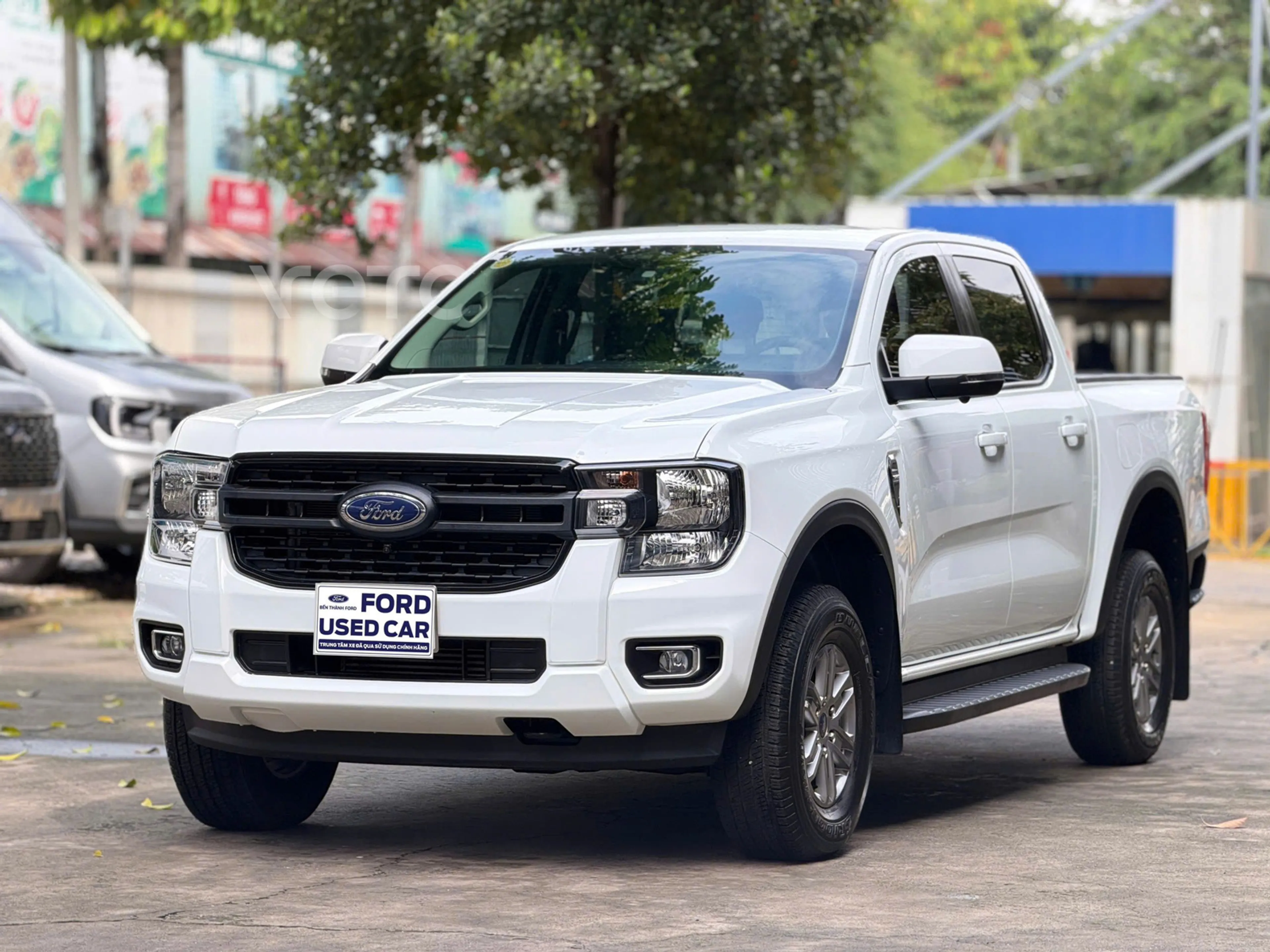 Ảnh xe Ford Ranger XLS 2.0L 4x2 AT 2023 Trắng 28.000 km