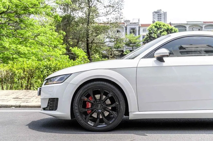 Hình ảnh xe Audi TT 2015 Trắng 32.000 km