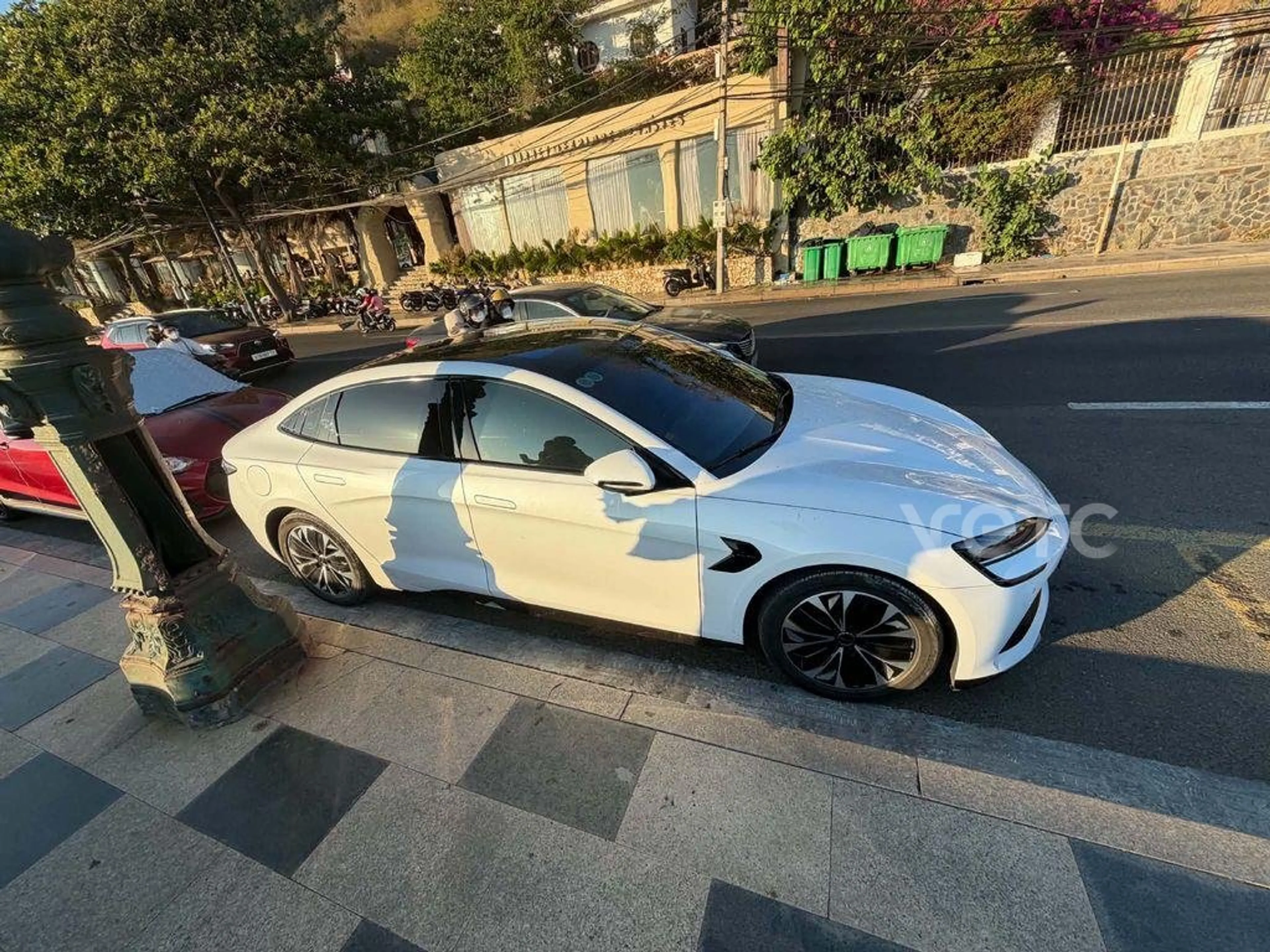 Ảnh xe BYD Seal 2024 Trắng 13.000 km