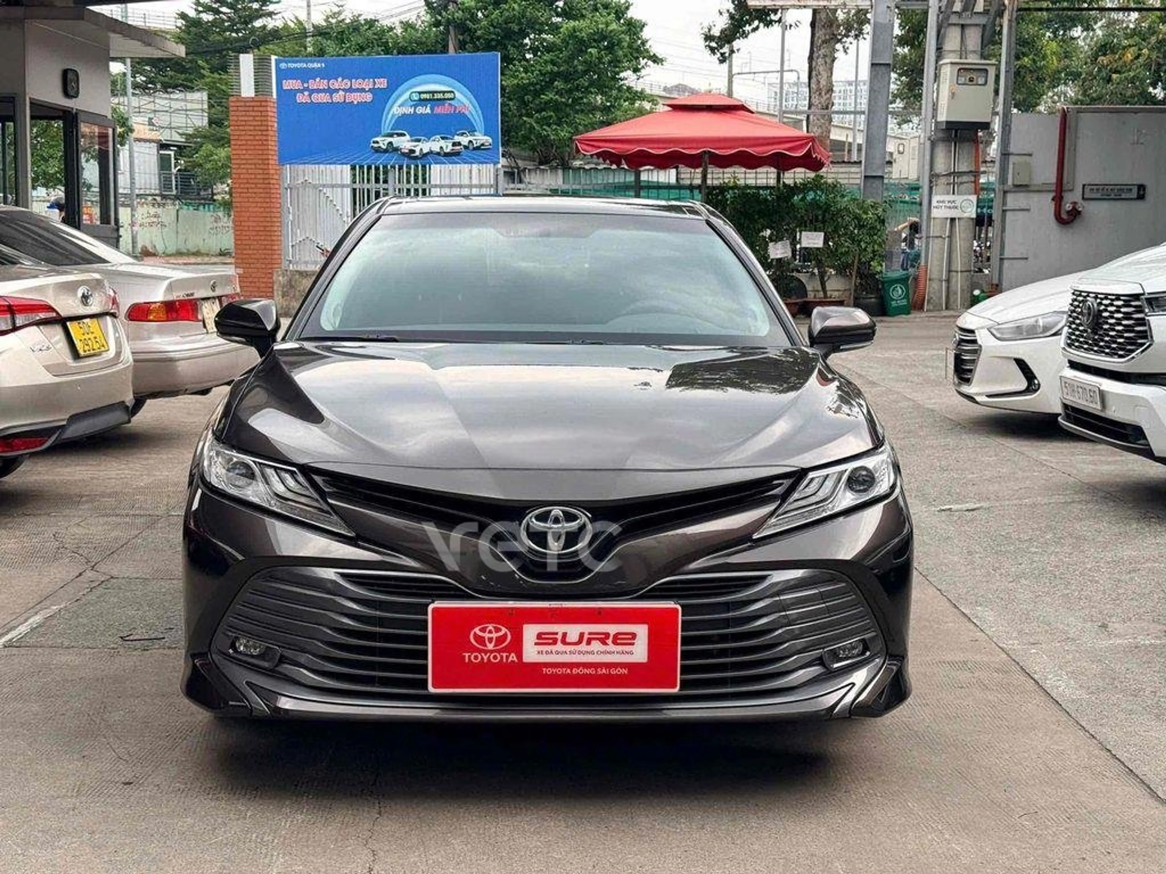 Ảnh xe Toyota Camry 2021 Nâu 36.143 km