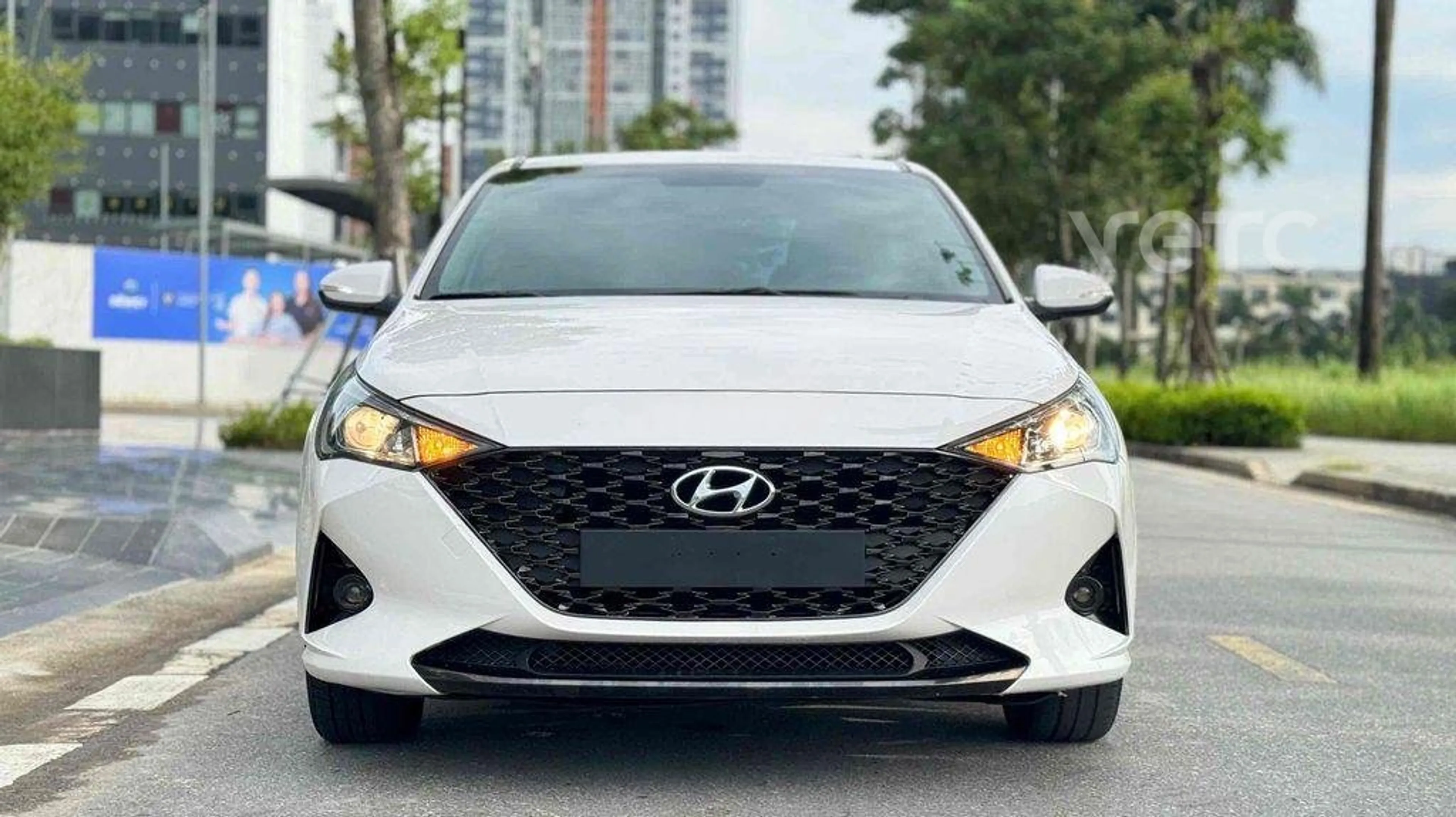 Ảnh xe Hyundai Accent 2023 Trắng 66.000 km