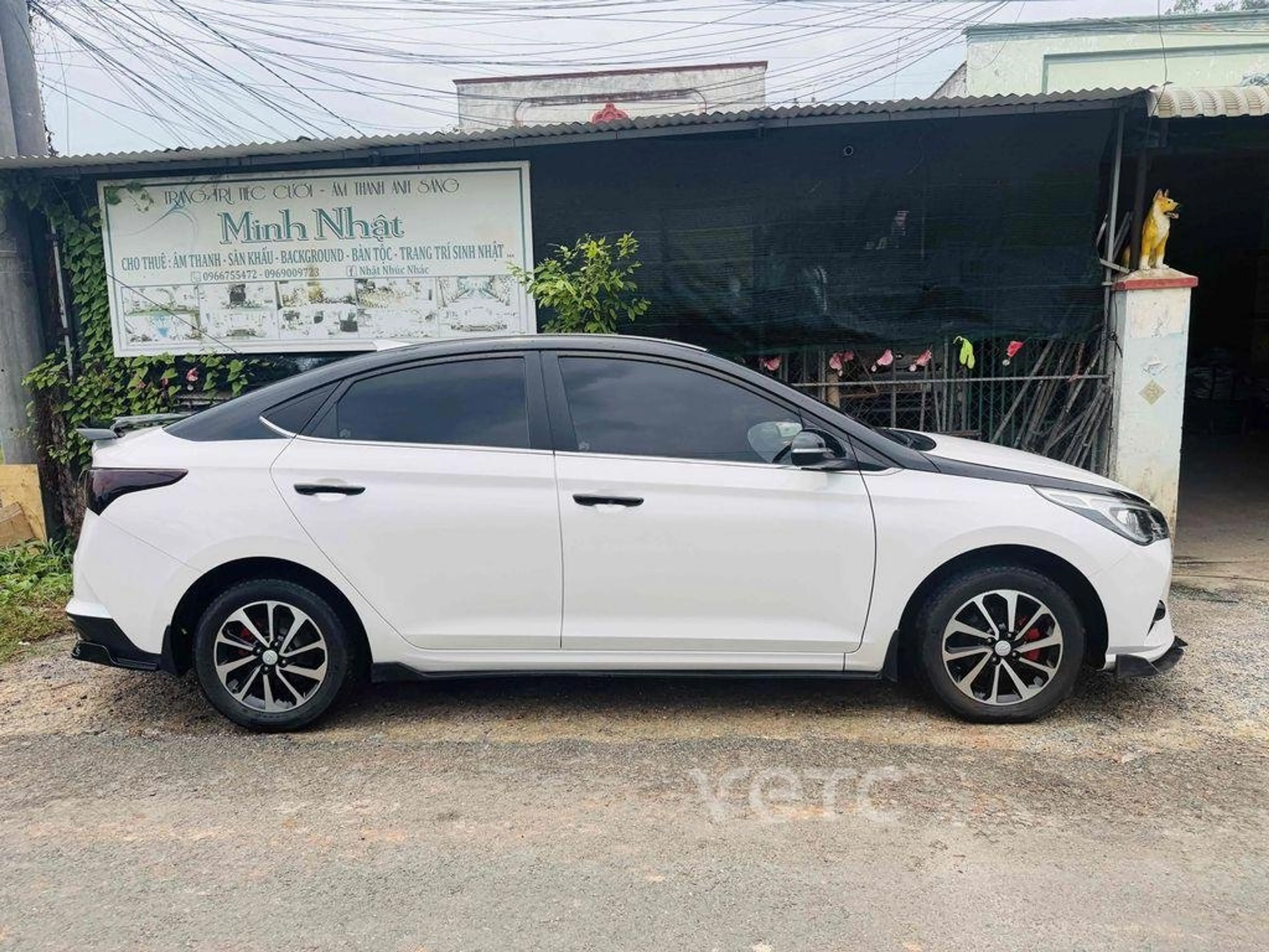 Ảnh xe Hyundai Accent 2023 Trắng 28.387 km