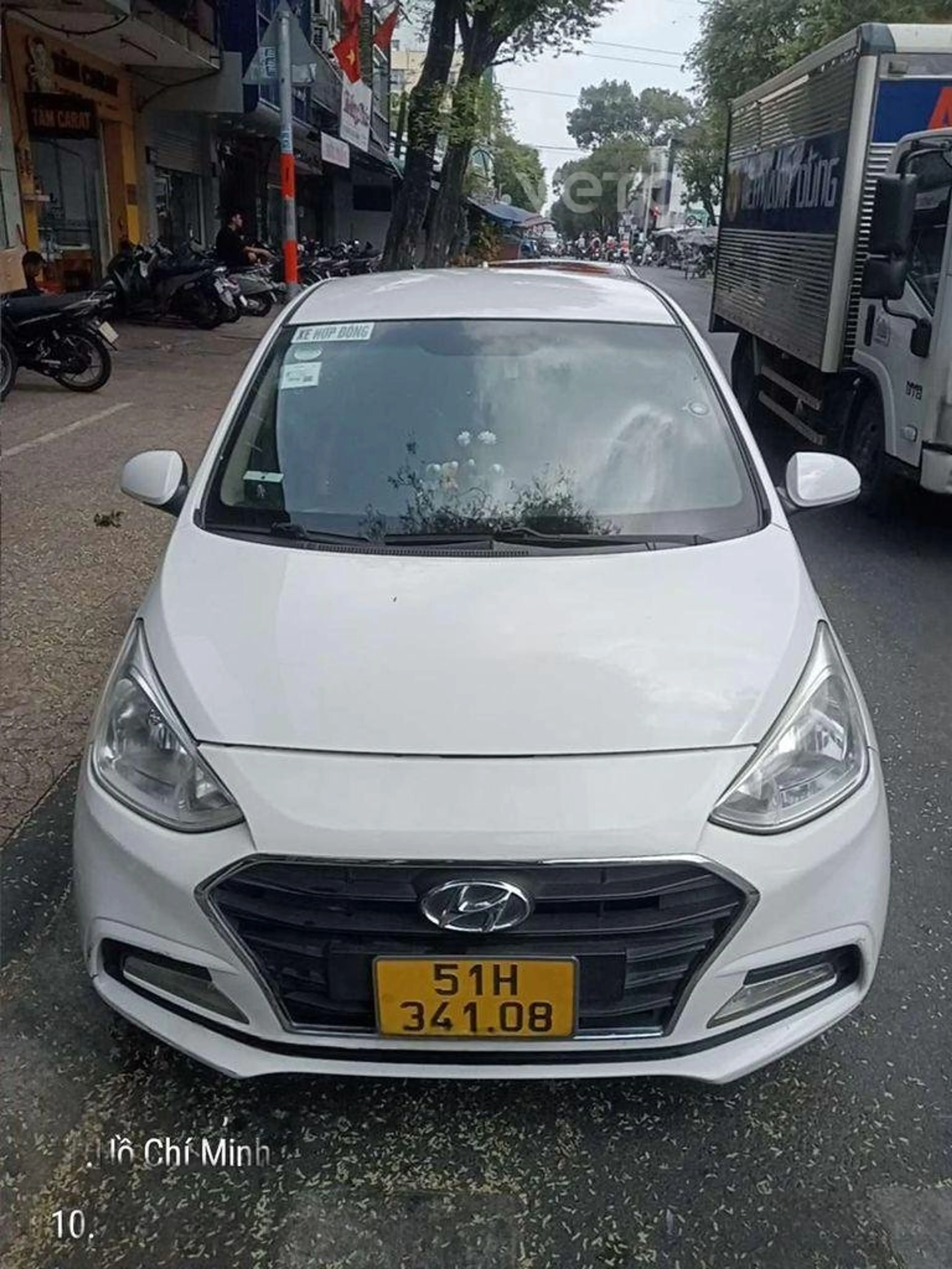 Ảnh xe Hyundai Grand i10 2020 Trắng 180 km