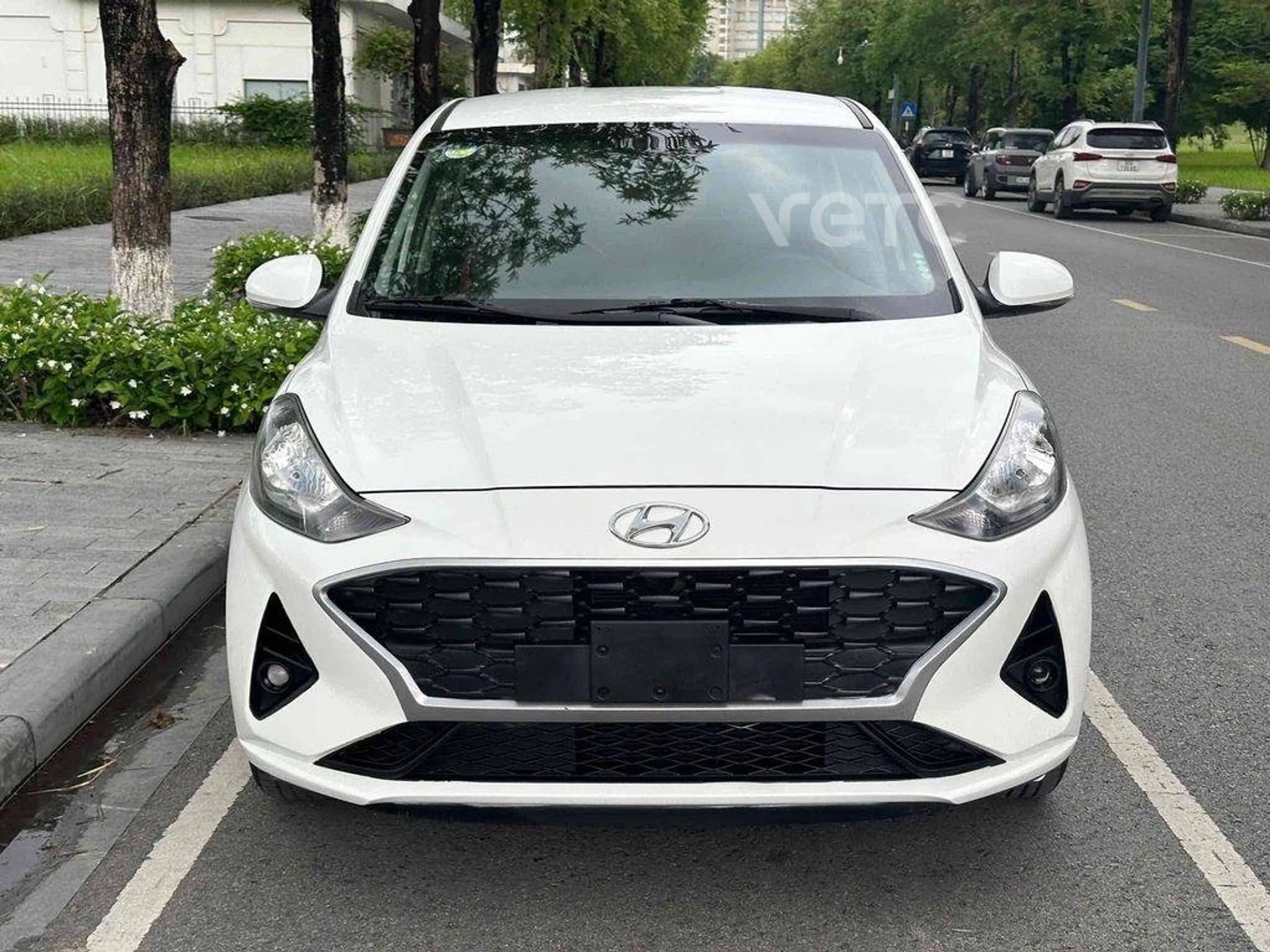 Ảnh xe Hyundai Grand i10 2021 Trắng 82.000 km