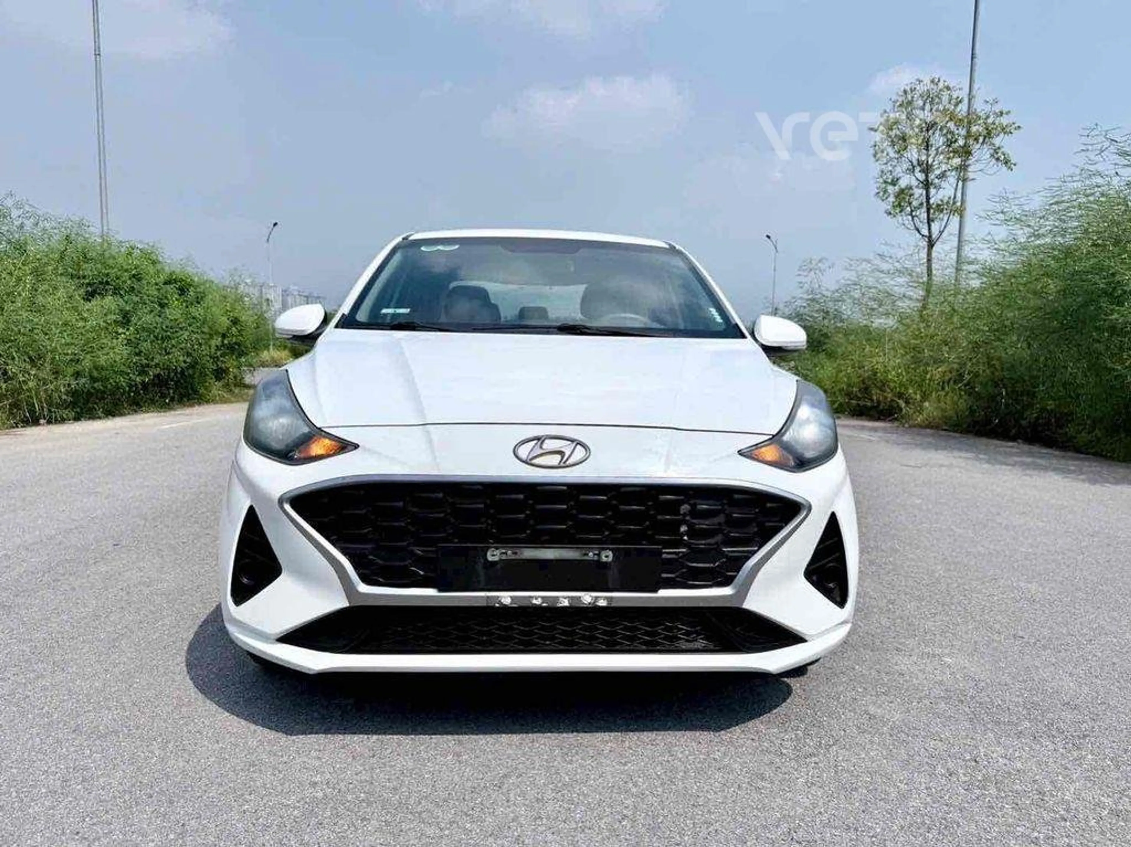 Ảnh xe Hyundai Grand i10 2022 Trắng 76.000 km
