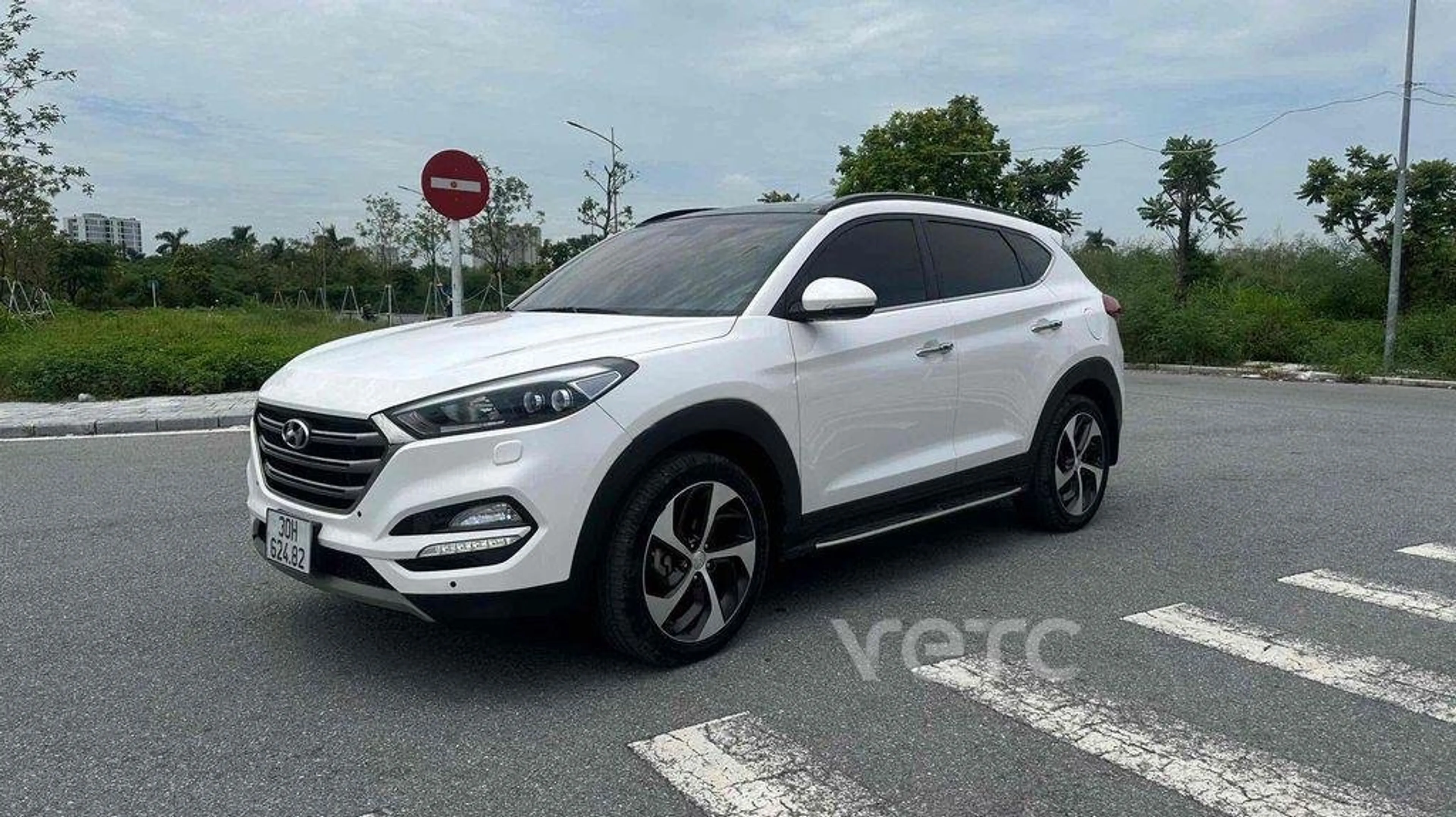 Ảnh xe Hyundai Tucson 2018 Trắng 5 km