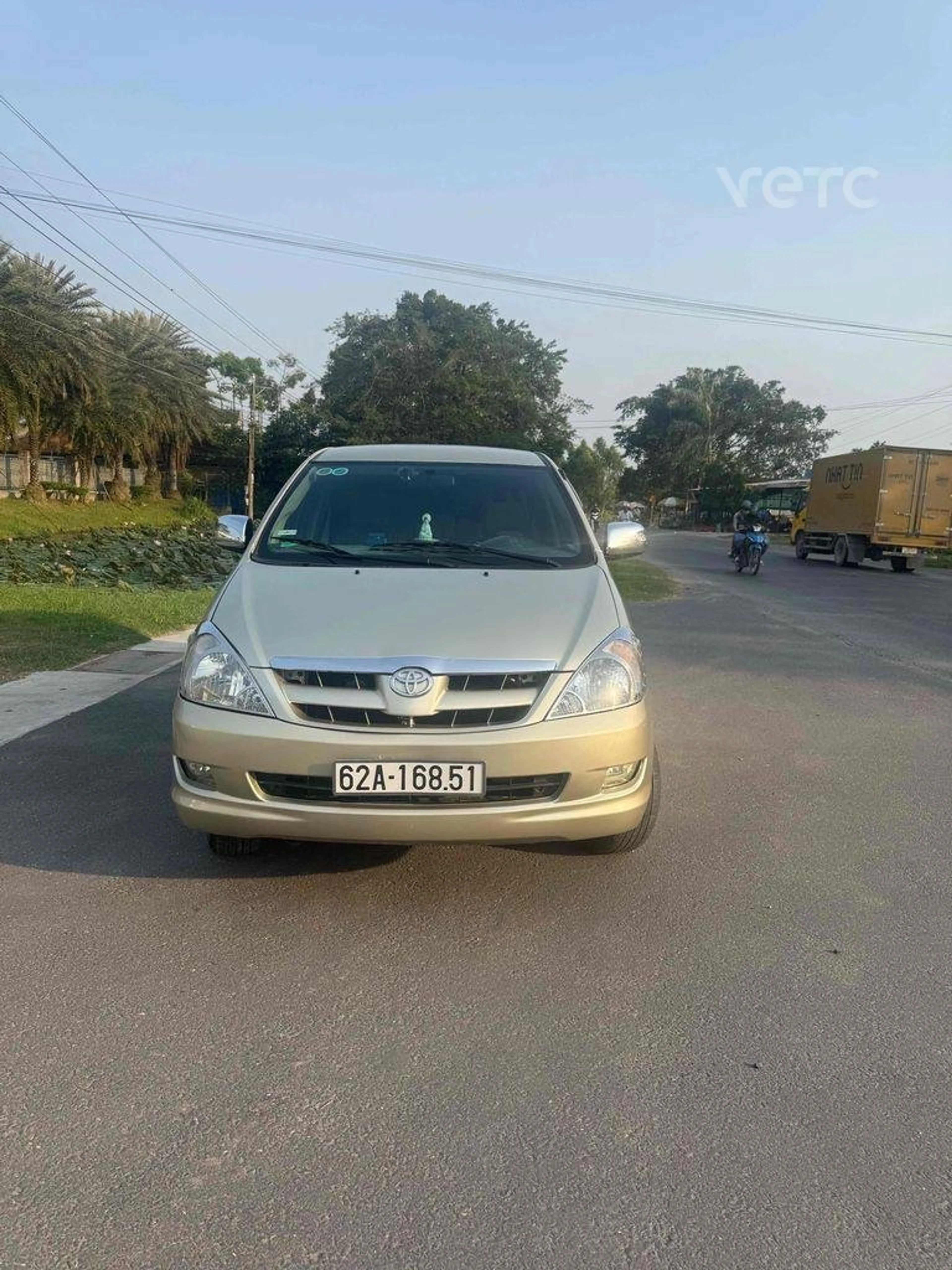 Ảnh xe Toyota Innova 2006 Vàng 150.000 km